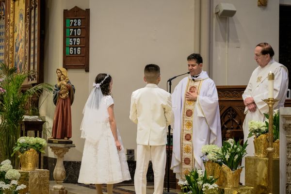 sprc-first-communion-ceremony-teaser-00027F59CC52-2154-78CD-1FA4-A508FCC5A991.jpg