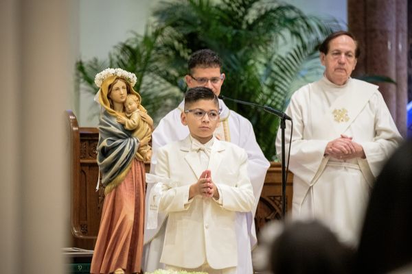 sprc-first-communion-ceremony-teaser-000834969D54-F9EF-A555-6E52-86860D125D5C.jpg